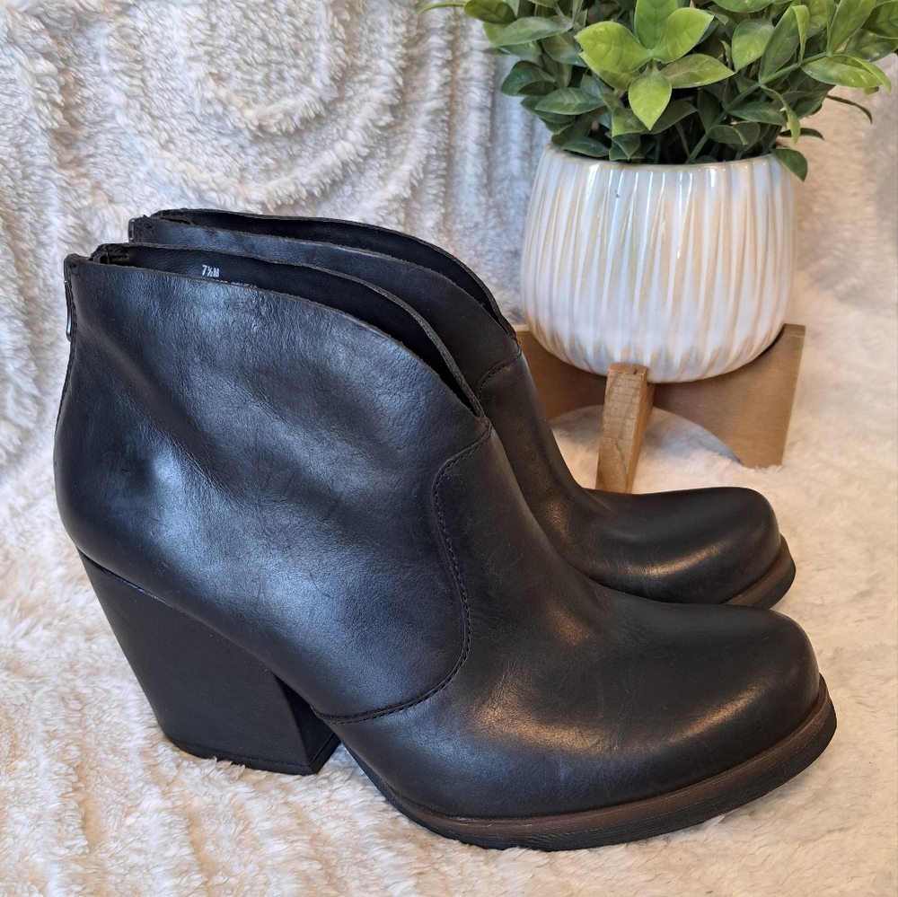Kork-Ease Midnight Leather Booties